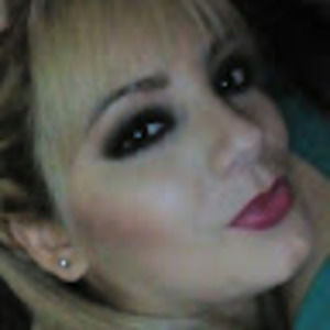 Meet your Posher, Alejandra paola